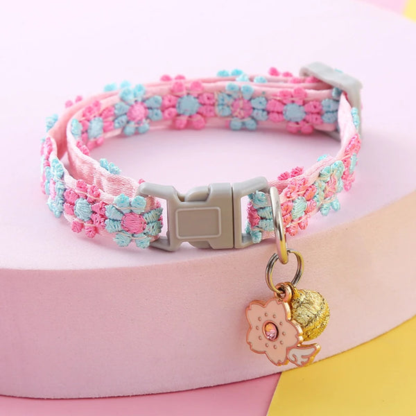 Fashion Rainbow Flower Cat Collar – Colorful Lace with Bell, Adjustable Buckle for Kittens & Puppies