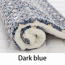 Flannel Pet Sleeping Mat – Soft Dog & Cat Bed Cushion Blanket for Small to Large Pets, Perfect for Sofa or Floor